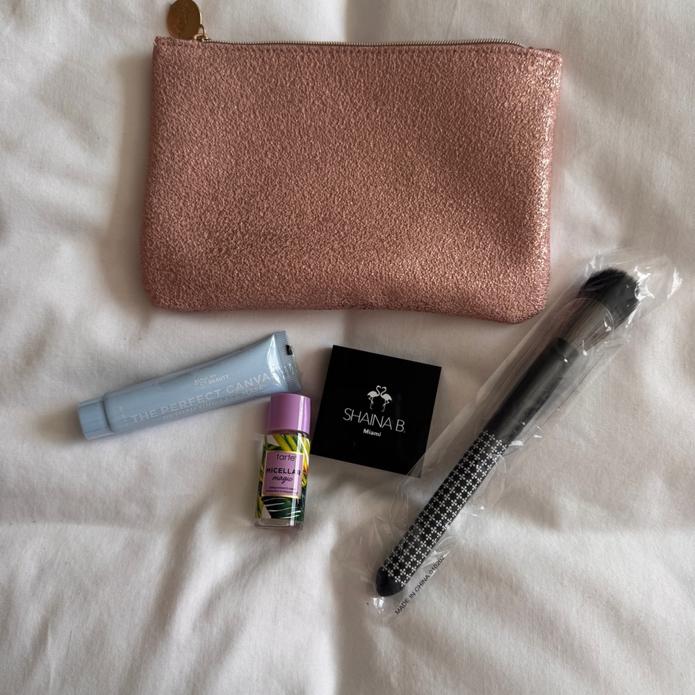 ipsy Rose Gold Glitter Makeup Pouch with Brush & Skincare Samples